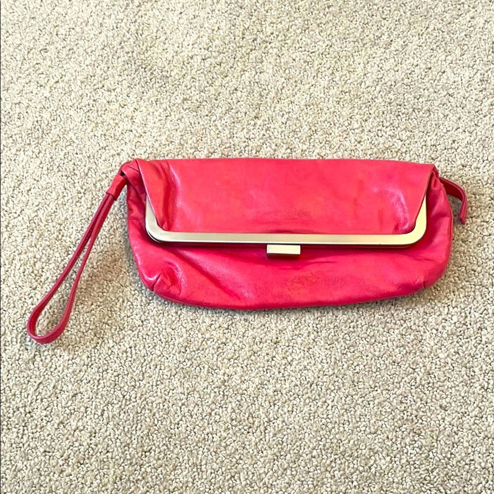 latico NJ • USA pink clutch wristlet